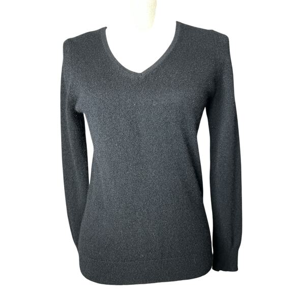 Cashmere Charter Club Sweater in 100% Black Cashmere V-neck, Size S - Picture 1 of 4